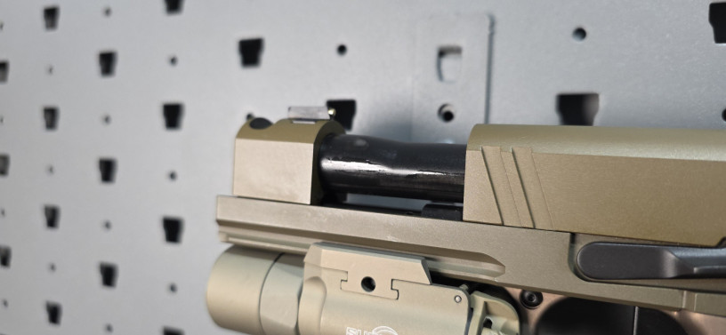 uber-rare-nighthawk-sandhawk-2011-9mm-fde-big-8