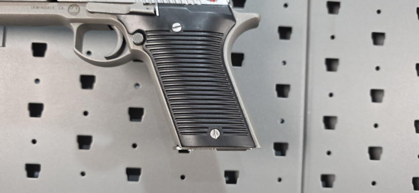 rare-iai-amt-automag-iii-30-carbine-hand-cannon-big-5