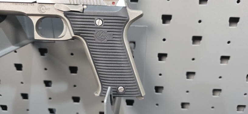 rare-amt-automag-ii-6-22-magnum-big-5