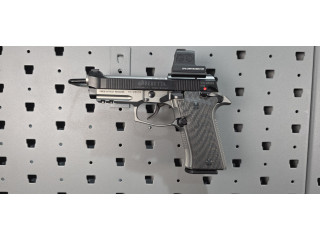 BERETTA 80X CHEETAH LIMITED EDITION ODG