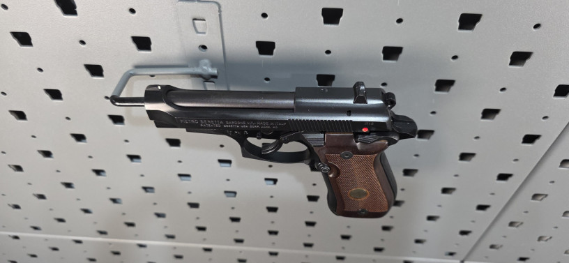 beretta-84fs-cheetah-380-acp-big-9