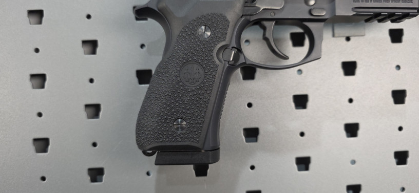 beretta-m9a3-black-9mm-big-13