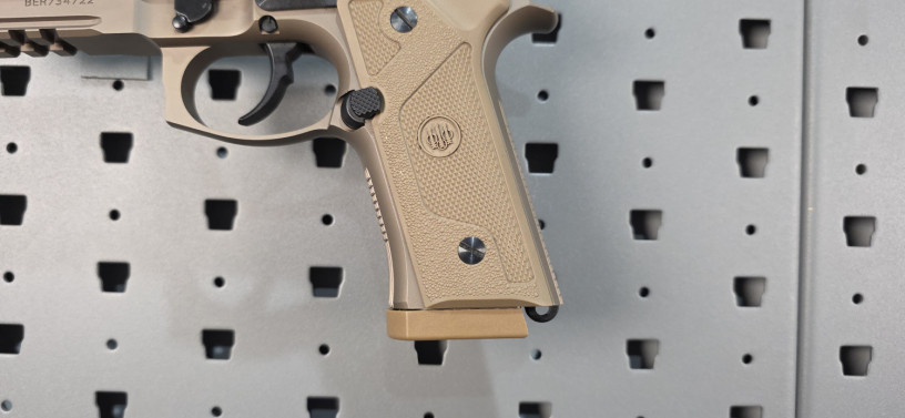 beretta-m9a3-fde-9mm-big-4