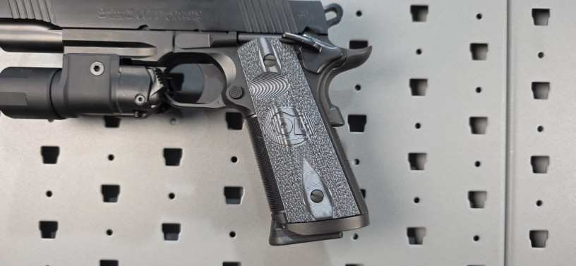 colt-1911-colt-combat-unit-rail-gun-45-acp-big-4