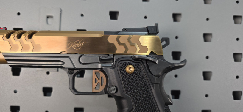 kimber-2k11-target-bronzedlc-2011-45-acp-big-3