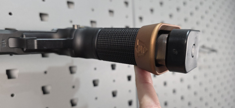 kimber-2k11-target-bronzedlc-2011-45-acp-big-7