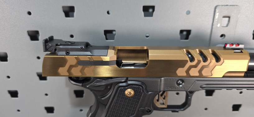 kimber-2k11-target-bronzedlc-2011-45-acp-big-19