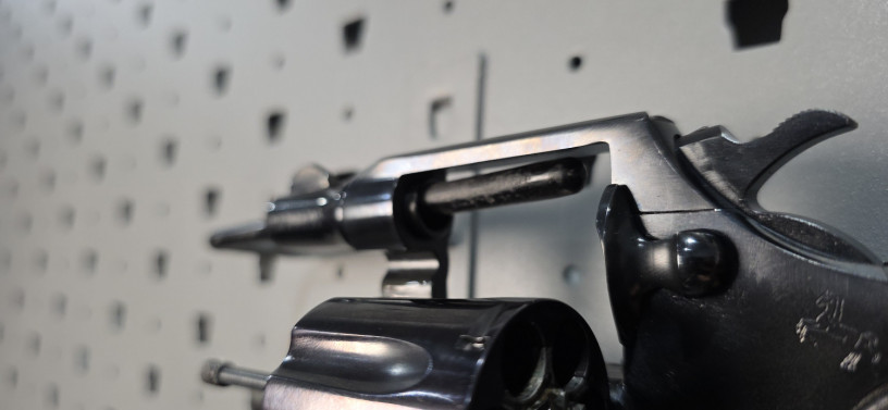 colt-detective-special-38-special-2-snub-nose-revolver-big-20