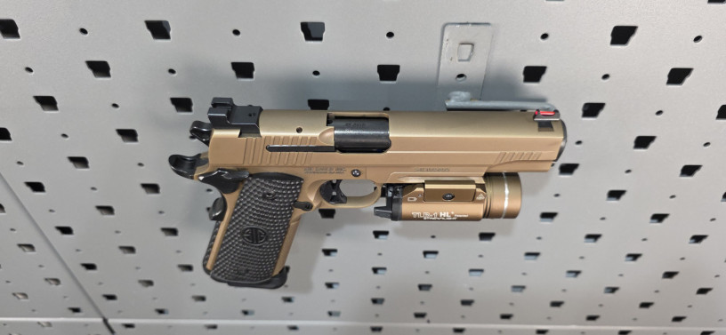 rare-sig-sauer-1911-emperor-scorpion-bronze-pvd-45-acp-big-15
