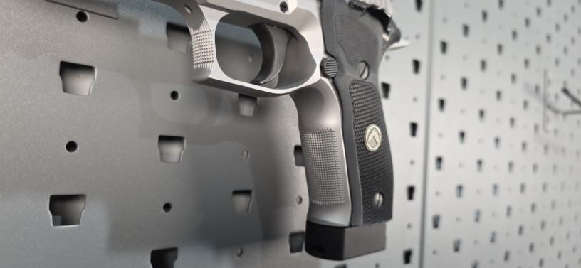ultra-rare-sig-sauer-german-mastershop-p226-x-short-stainless-9mm-big-6
