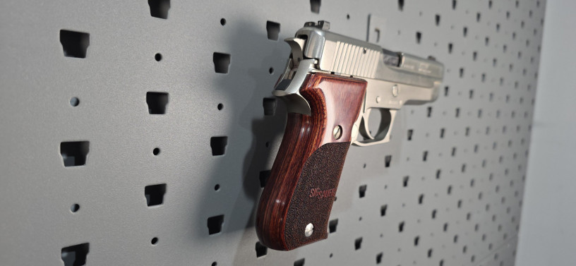 rare-sig-sauer-west-german-p220-factory-nickel-45-acp-mfg-1987-big-17