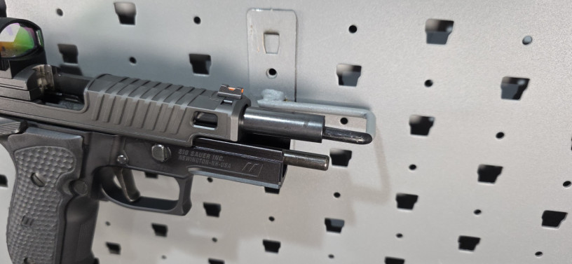 ultra-rare-zev-technologies-x-sig-sauer-p226-zev-9mm-w-sig-romeo1-pro-big-18