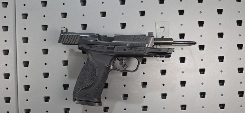 rare-smith-wesson-mp-9-metal-black-leo-model-9mm-big-16