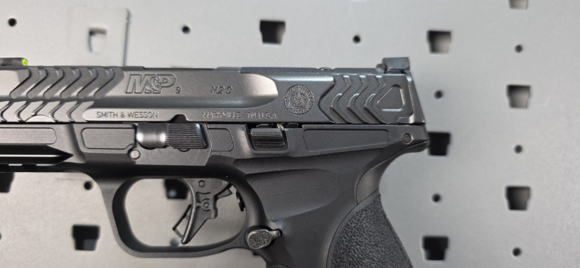 smith-wesson-mp-9-metal-carry-comp-9mm-big-3