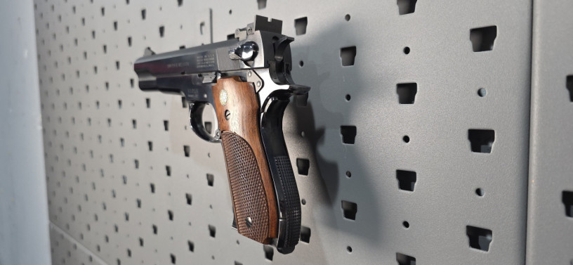 rare-smith-wesson-model-52-38-mid-range-wad-cutter-target-pistol-big-6