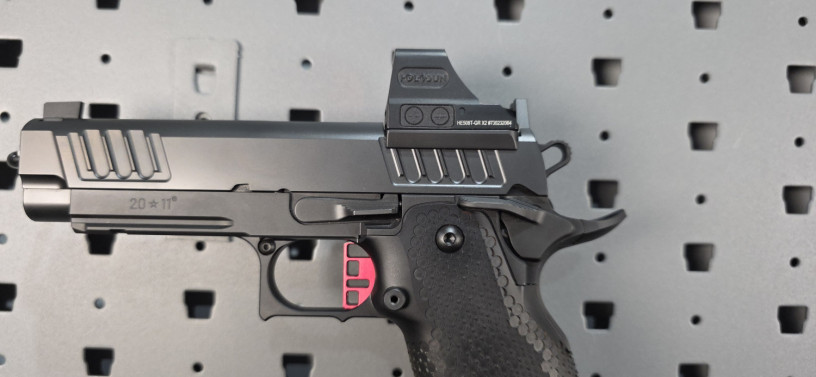 sti-staccato-p-2011-steel-frame-9mm-w-steel-cheely-grip-red-dirt-trigger-hsun-508t-big-3