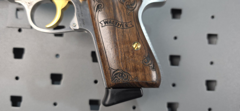 rare-walther-ppks-james-bond-engraved-380-acp-unfired-big-4