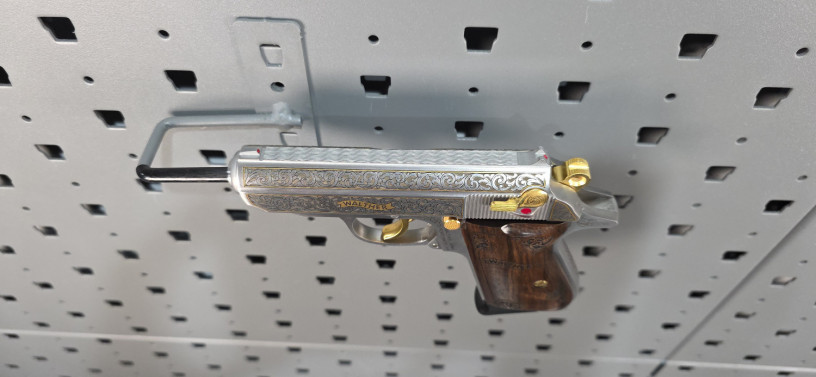 rare-walther-ppks-james-bond-engraved-380-acp-unfired-big-9