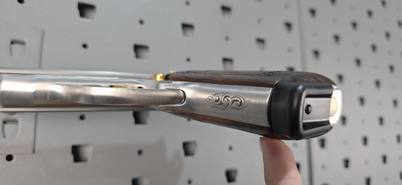 rare-walther-ppks-james-bond-engraved-380-acp-unfired-big-7