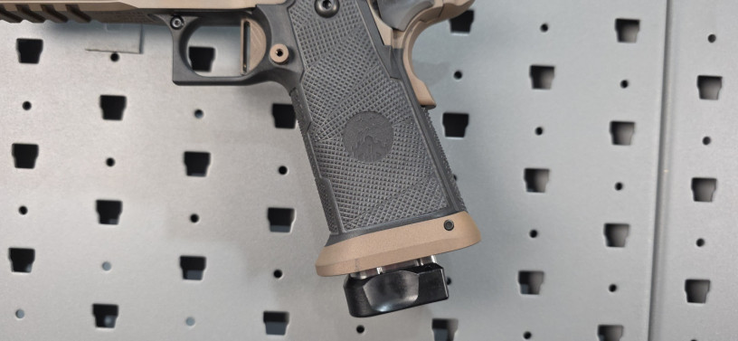 watchtower-apache-comp-2011-9mm-optic-ready-bronze-cerakote-big-4