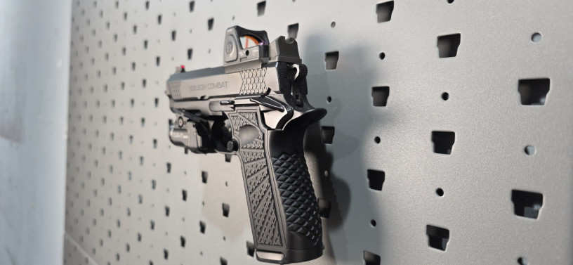 wilson-combat-sfx9-4-optic-ready-picatinny-rail-full-grip-w-extras-big-6