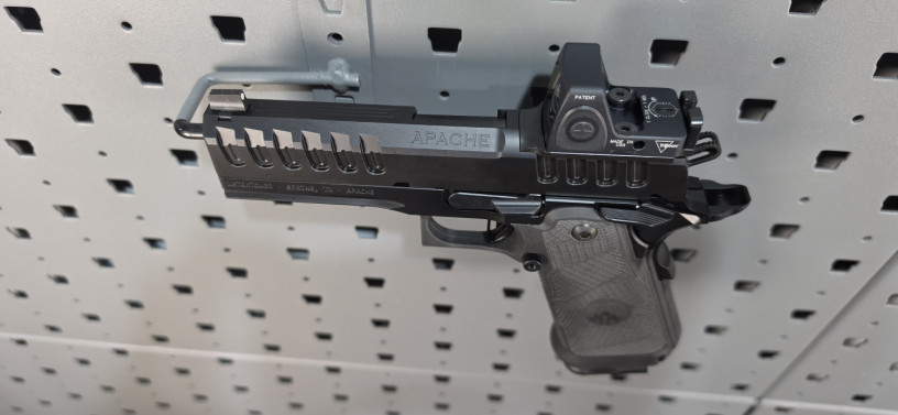 watchtower-apache-commander-2011-9mm-trijicon-rmr-big-13