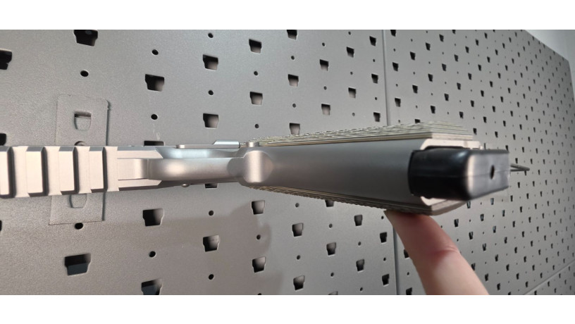 uber-rare-colt-m45a1-45-acp-rail-gun-custom-finish-big-8