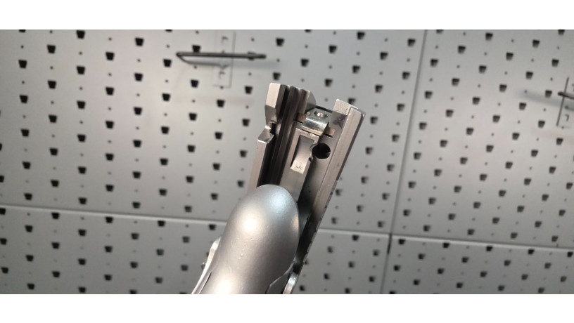 uber-rare-colt-m45a1-45-acp-rail-gun-custom-finish-big-22