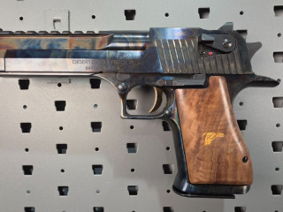 RARE - MAGNUM RESEARCH DESERT EAGLE MK XIX .50 AE CASE HARDENED