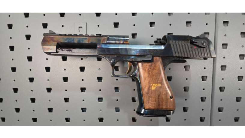 rare-magnum-research-desert-eagle-mk-xix-50-ae-case-hardened-big-18