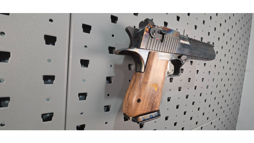 rare-magnum-research-desert-eagle-mk-xix-50-ae-case-hardened-big-16