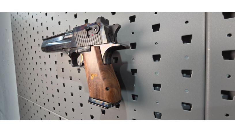 rare-magnum-research-desert-eagle-mk-xix-50-ae-case-hardened-big-6