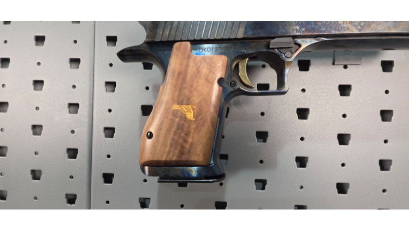 rare-magnum-research-desert-eagle-mk-xix-50-ae-case-hardened-big-15