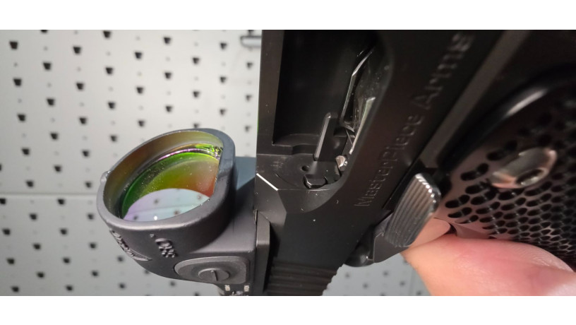 masterpiece-arms-ds9-hybrid-2011-9mm-trijicon-sro-big-19