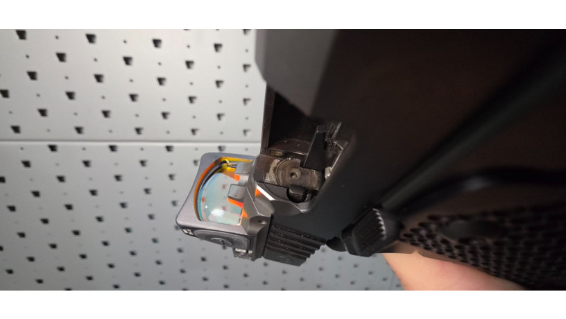 rare-nighthawk-custom-president-2011-9mm-rmr-x300-big-25