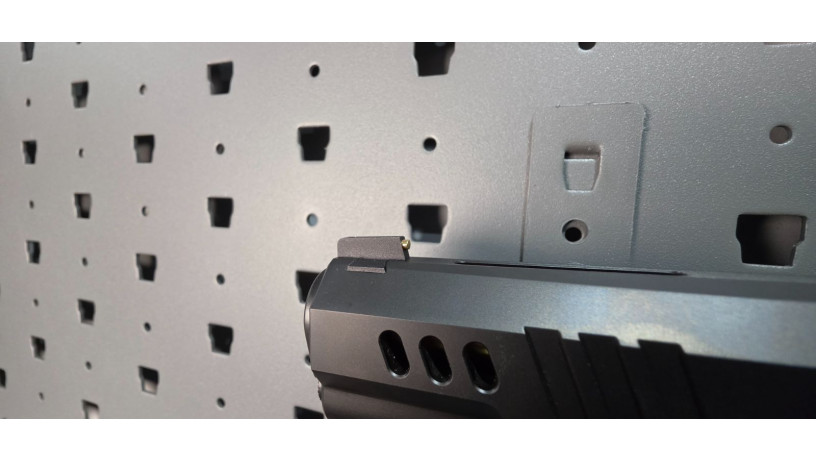 rare-nighthawk-custom-president-2011-9mm-rmr-x300-big-12