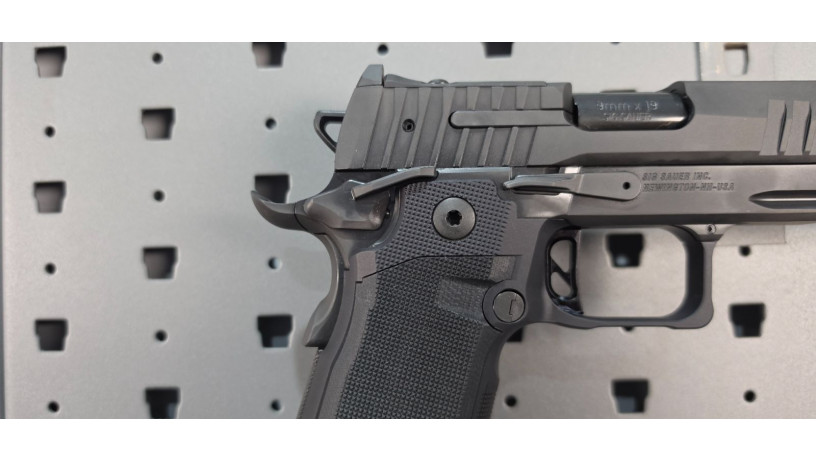 sig-sauer-p211-gt5-9mm-big-14