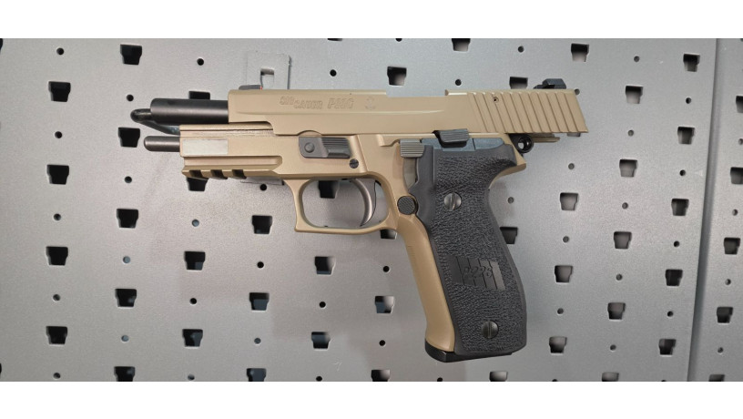 rare-sig-sauer-p226-mk25-navy-fde-factory-srt-big-17