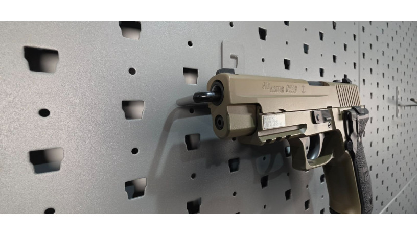 rare-sig-sauer-p226-mk25-navy-fde-factory-srt-big-1