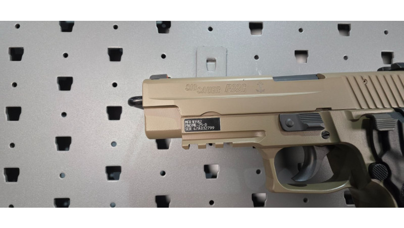 rare-sig-sauer-p226-mk25-navy-fde-factory-srt-big-2