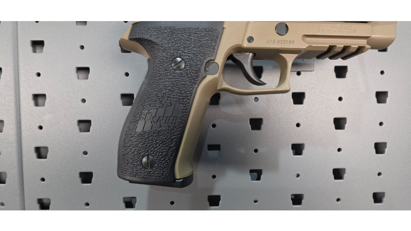 rare-sig-sauer-p226-mk25-navy-fde-factory-srt-big-14