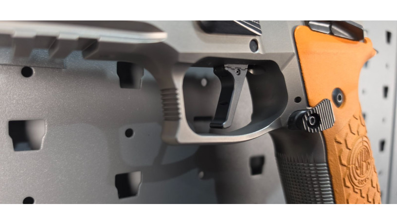 rare-steyr-atc-rock-5-9mm-big-13