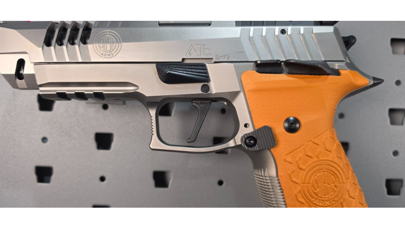 rare-steyr-atc-rock-5-9mm-big-6