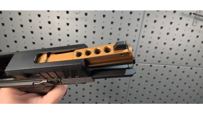 rare-zev-oz9c-hypercomp-gray-black-9mm-modular-pistol-big-20