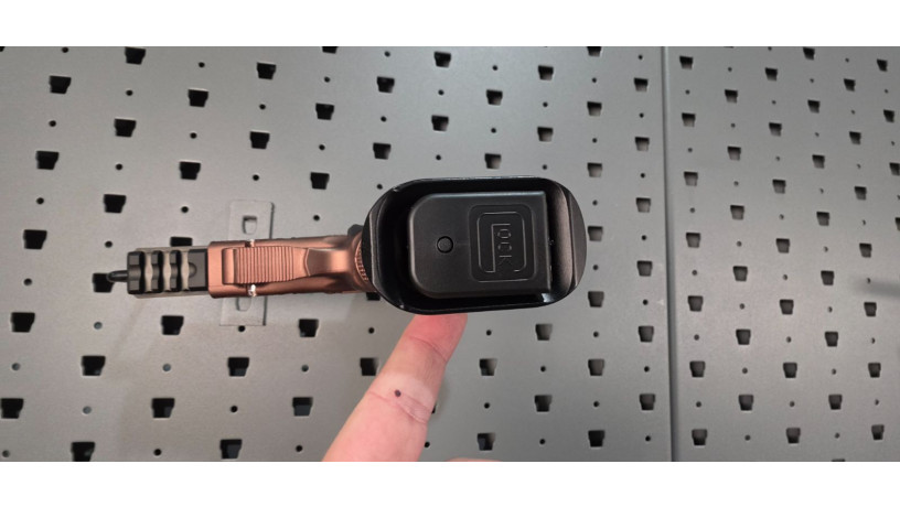 rare-zev-oz9c-hypercomp-bronze-black-9mm-modular-pistol-big-6