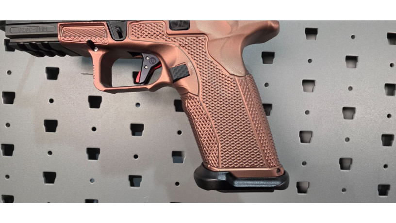 rare-zev-oz9c-hypercomp-bronze-black-9mm-modular-pistol-big-4