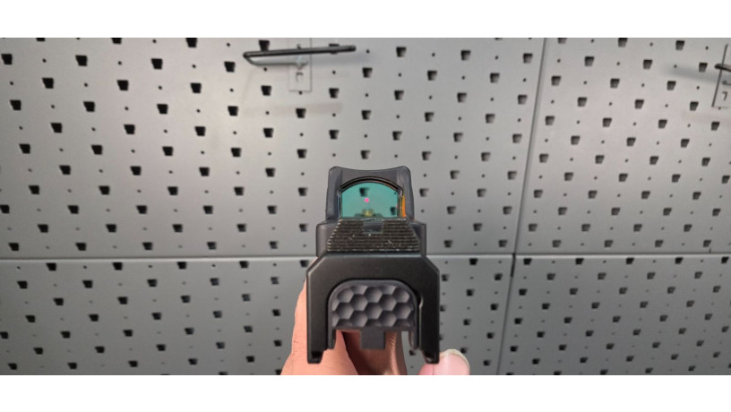 rare-zev-oz9c-hypercomp-bronze-black-9mm-modular-pistol-big-24