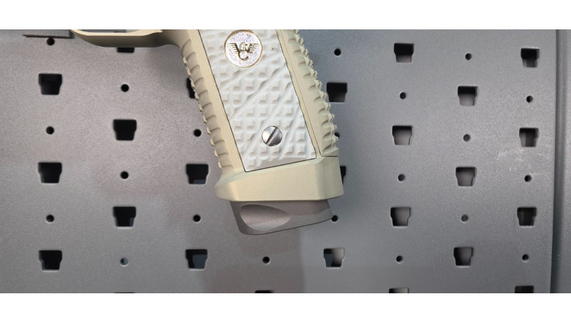 uber-rare-wilson-combat-division-77-project-1-ghost-edition-9mm-385-of-500-big-7