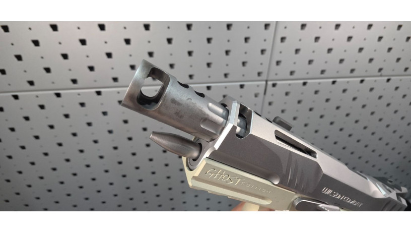 uber-rare-wilson-combat-division-77-project-1-ghost-edition-9mm-385-of-500-big-37